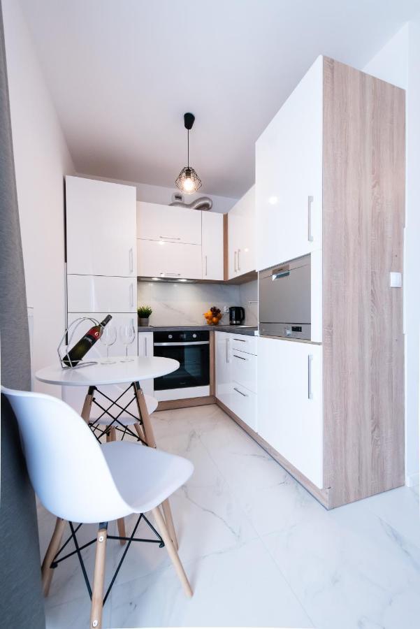 Estella Apartment Kraków Zewnętrze zdjęcie